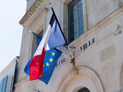 l'offre iCommune permet de répondre aux besoin des mairies pour communiquer sur internet