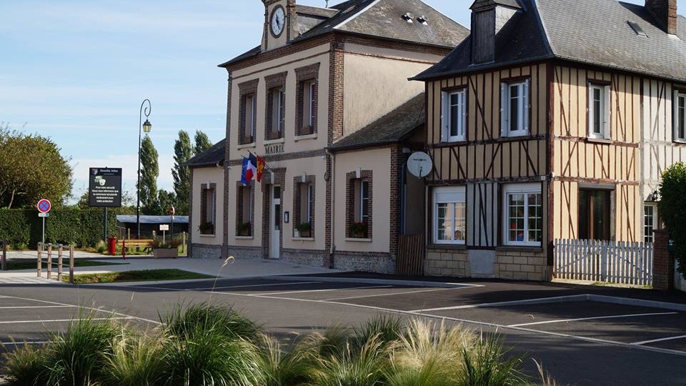 Fond mobile Mairie d’Étréville